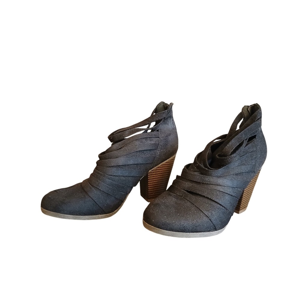 Women's JC 3.5 Heel Strappy Distressed Black Booties FASHION‎ STYLE SIZE 7 #995